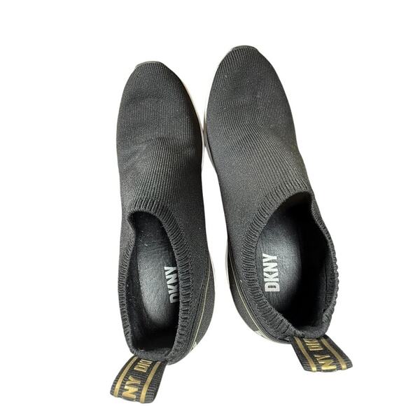 DKNY Women's Black Gold Knit Slip-On Wedge Platform Sneakers Size 7.5 - Picture 9 of 10
